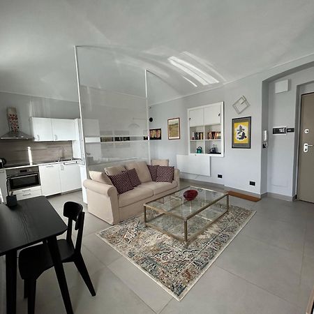 La Casa Di Silvio Ai Giardini Reali Appartement Turijn Buitenkant foto