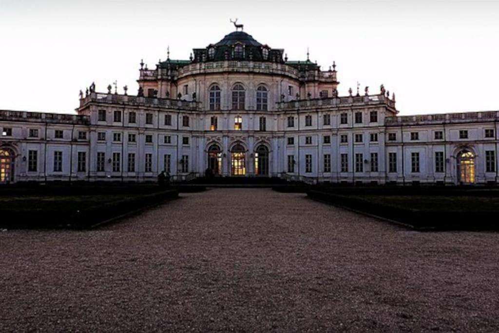 La Casa Di Silvio Ai Giardini Reali Appartement Turijn Buitenkant foto